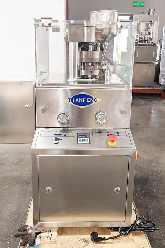 Μέγιστη πίεση 60KN Rotary Tablet Press Machine Για πάχος δισκίου 2-6mm σε μέγεθος 900x800x1800mm