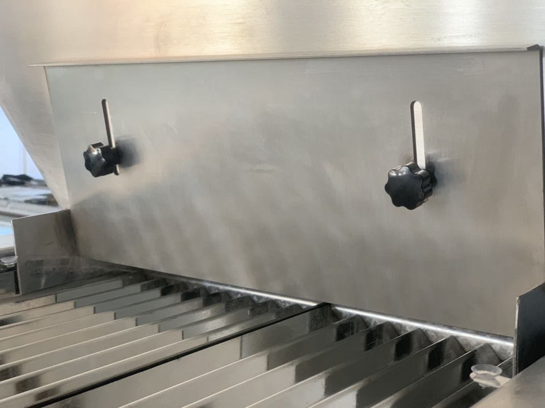 Μηχανή μέτρησης τάσης 50HZ/60HZ και πλήρωσης 10-120 μπουκάλια/λεπτο Δυνατότητα για γρήγορη και ακριβή πλήρωση