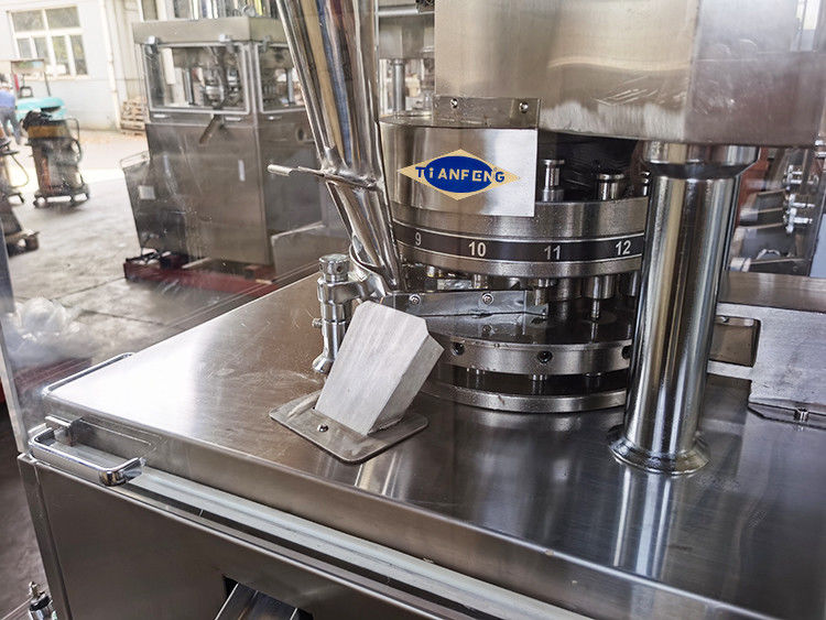 ZPW15D ZPW17D ZPW19D Rotary Tablet Press Machine 3KW 42000 PCs/Hour Για χάπια διαμέτρου 20 mm