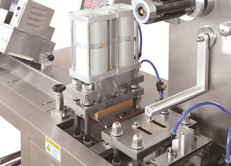 Μηχανή συσκευασίας φουσκαλών ταμπλετών 120mm μηχανή συσκευασίας λουρίδων κτυπήματος